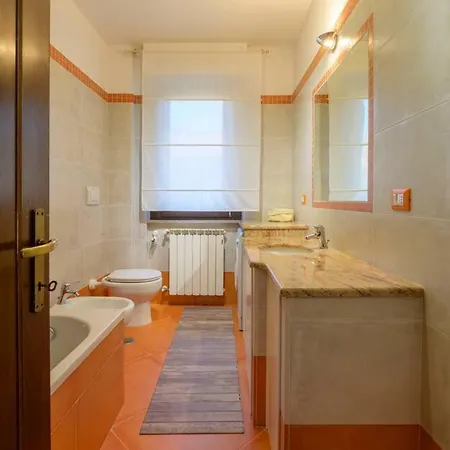 Bifamiliare A 5km Da Gubbio * Padule-San Marco